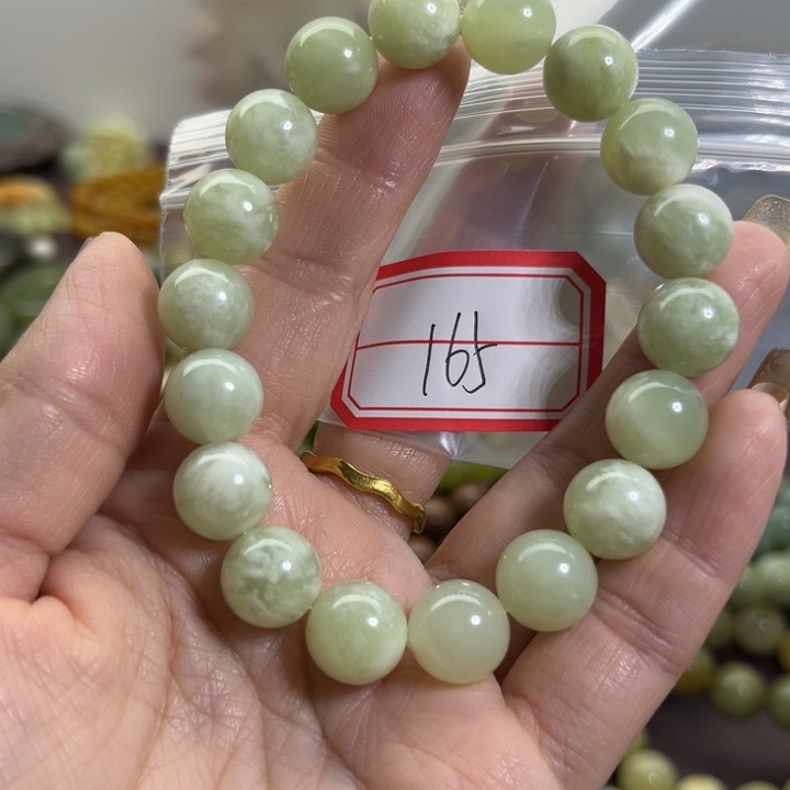 蛇纹石玉未镶嵌手链