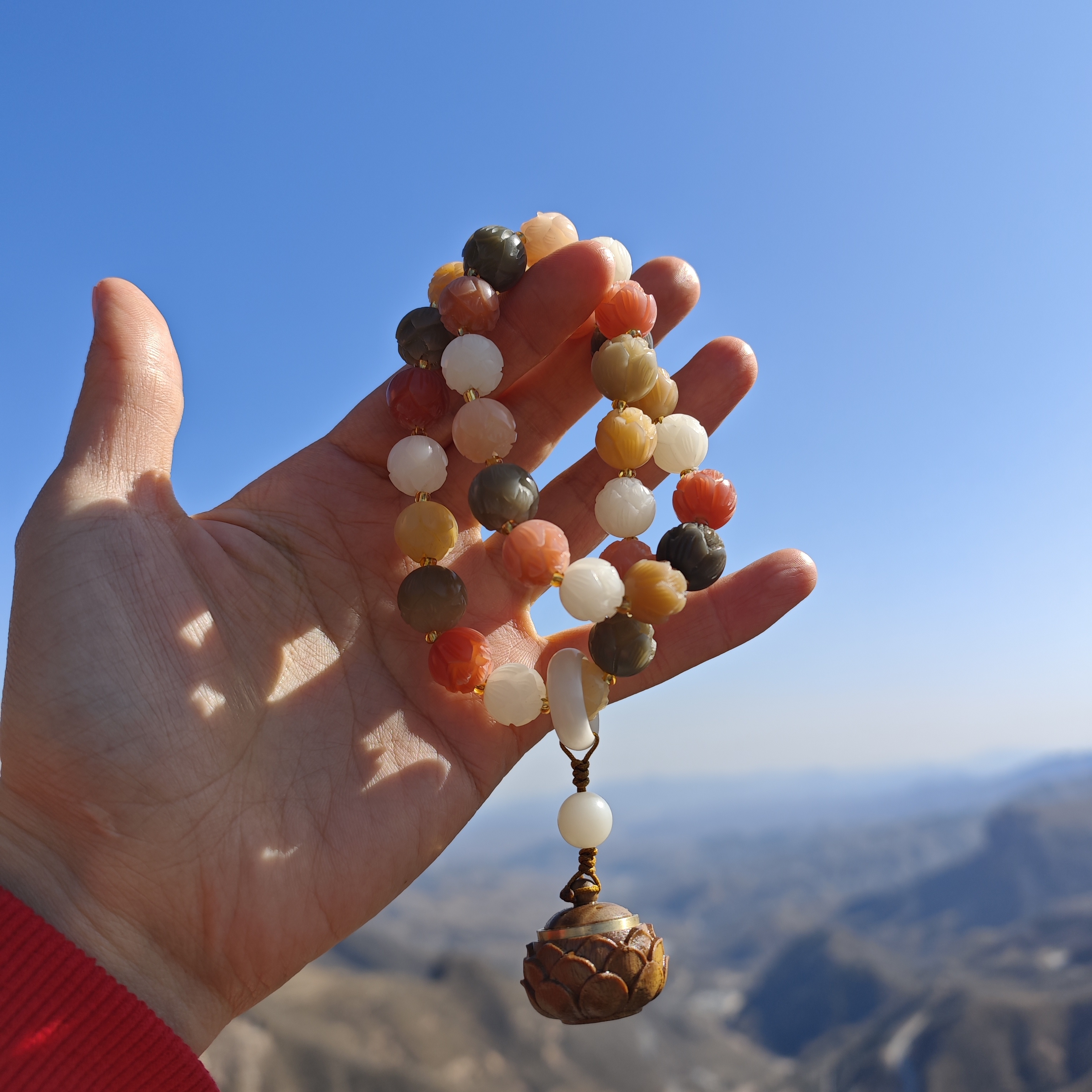 步步生莲雕刻念珠国风香囊款手持多圈