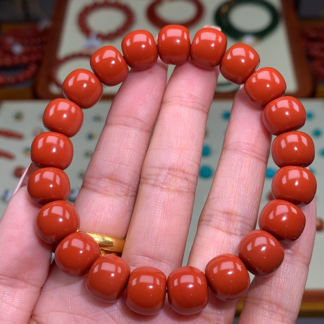 南红玛瑙颈饰未镶嵌