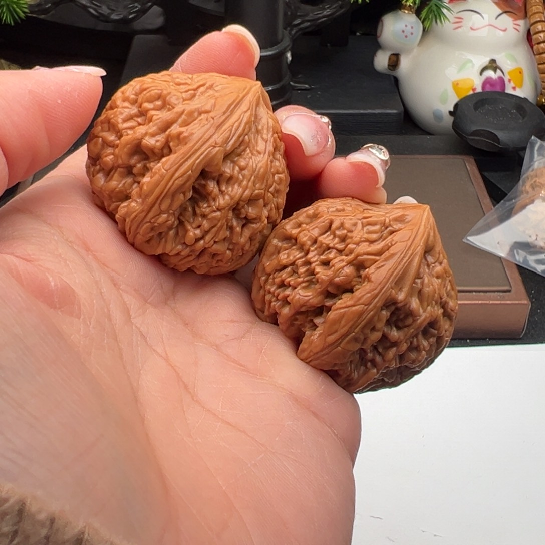 文玩核桃把件虎头王
