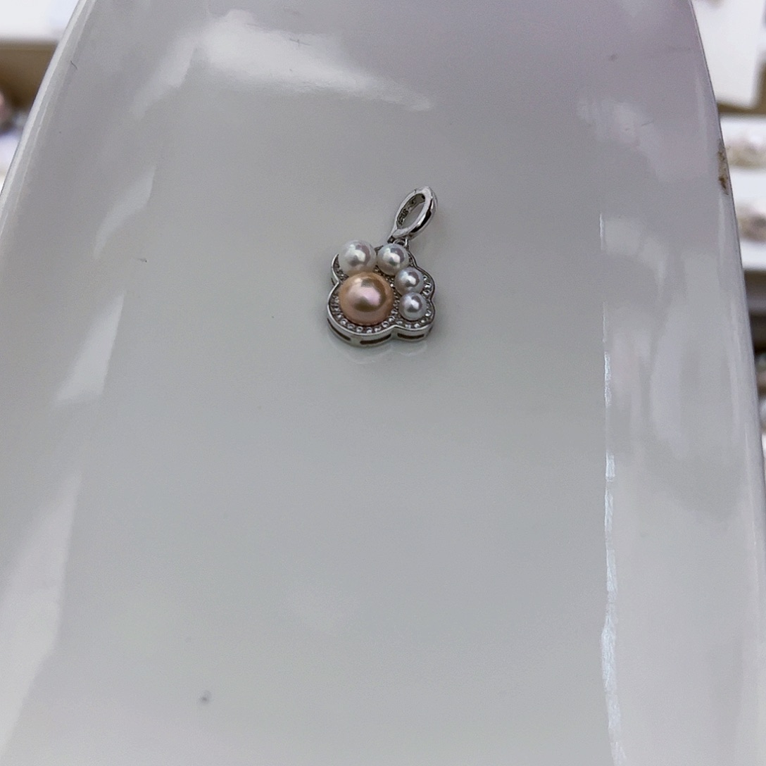 淡水珍珠吊坠(不含链)银S925镶嵌