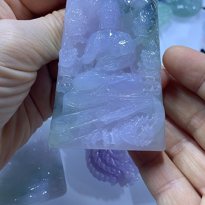 翡翠未镶嵌颈饰天然翡翠A货吊坠