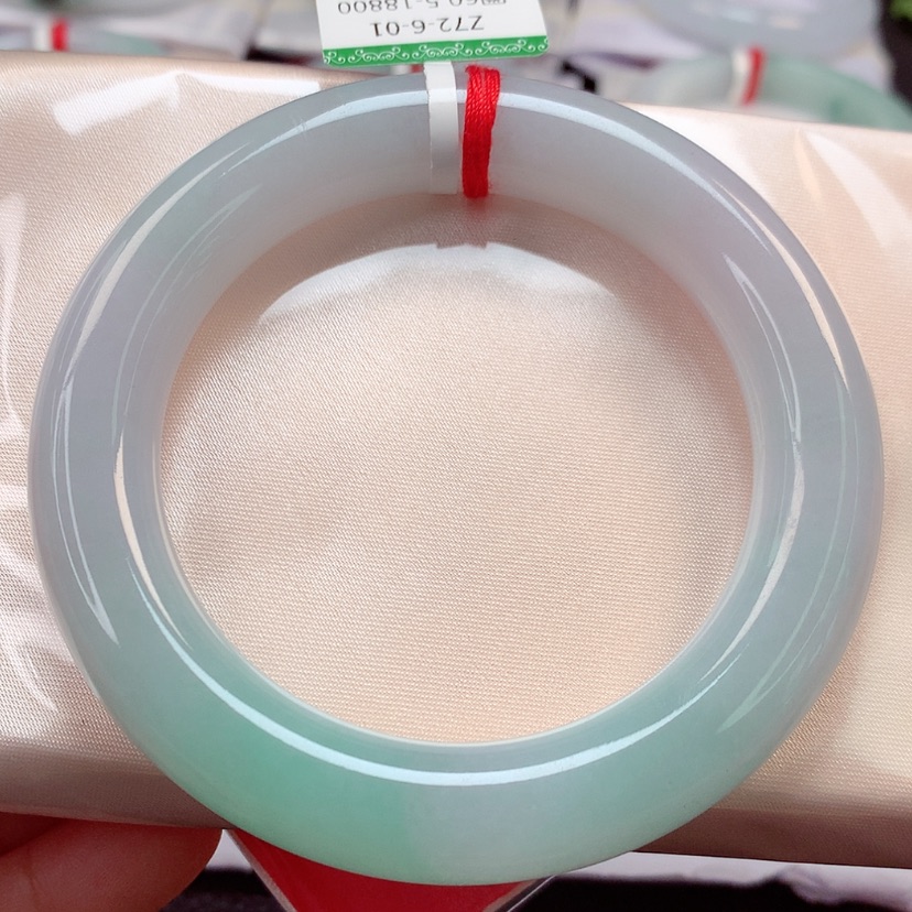 【闪购商品】翡翠手镯未镶嵌天然翡翠手镯