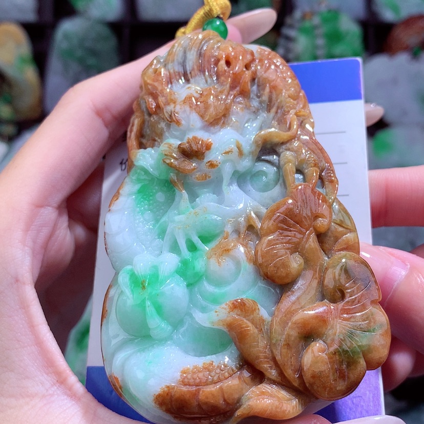 【闪购商品】翡翠颈饰未镶嵌挂件