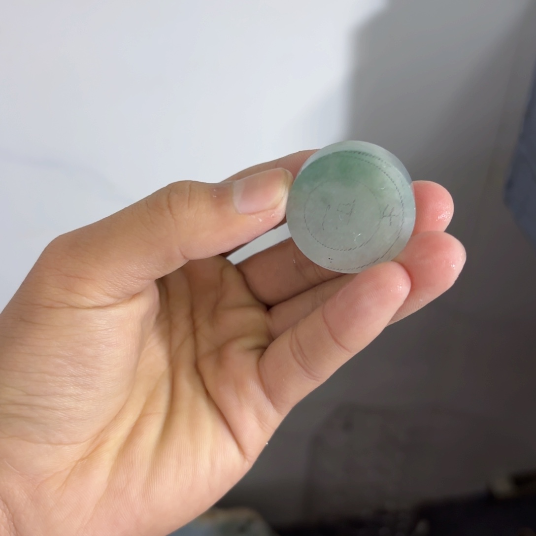 定制翡翠未镶嵌戒圈