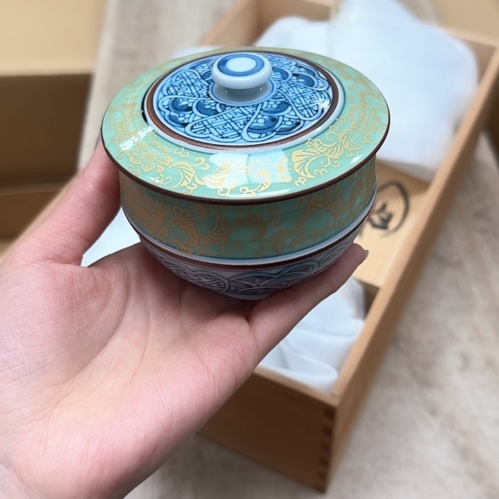 瓷片噗哈哈哈哈哈哈哈哈哈我