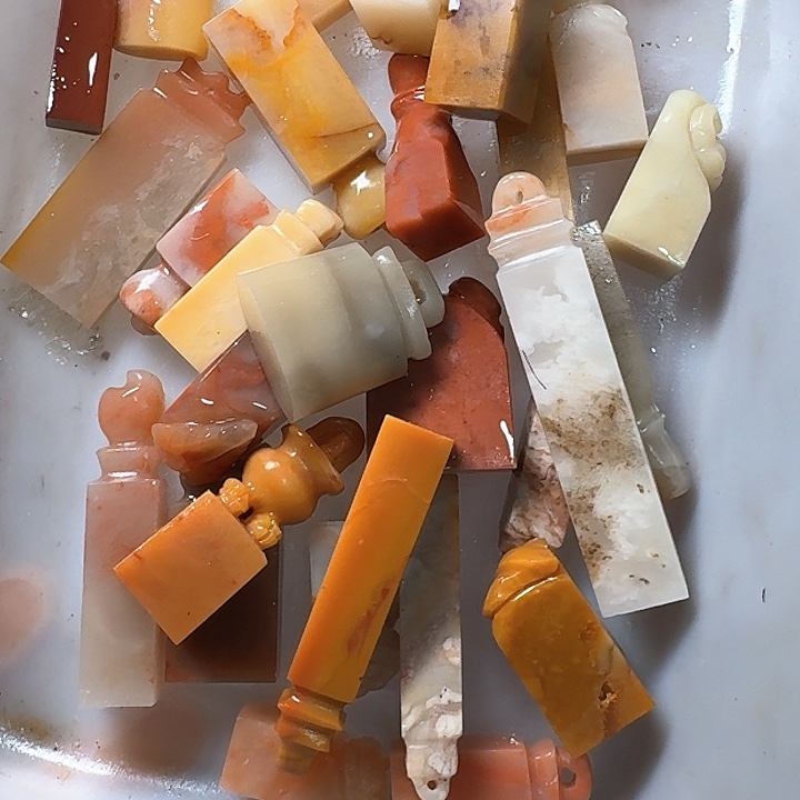 老挝石老挝石素质