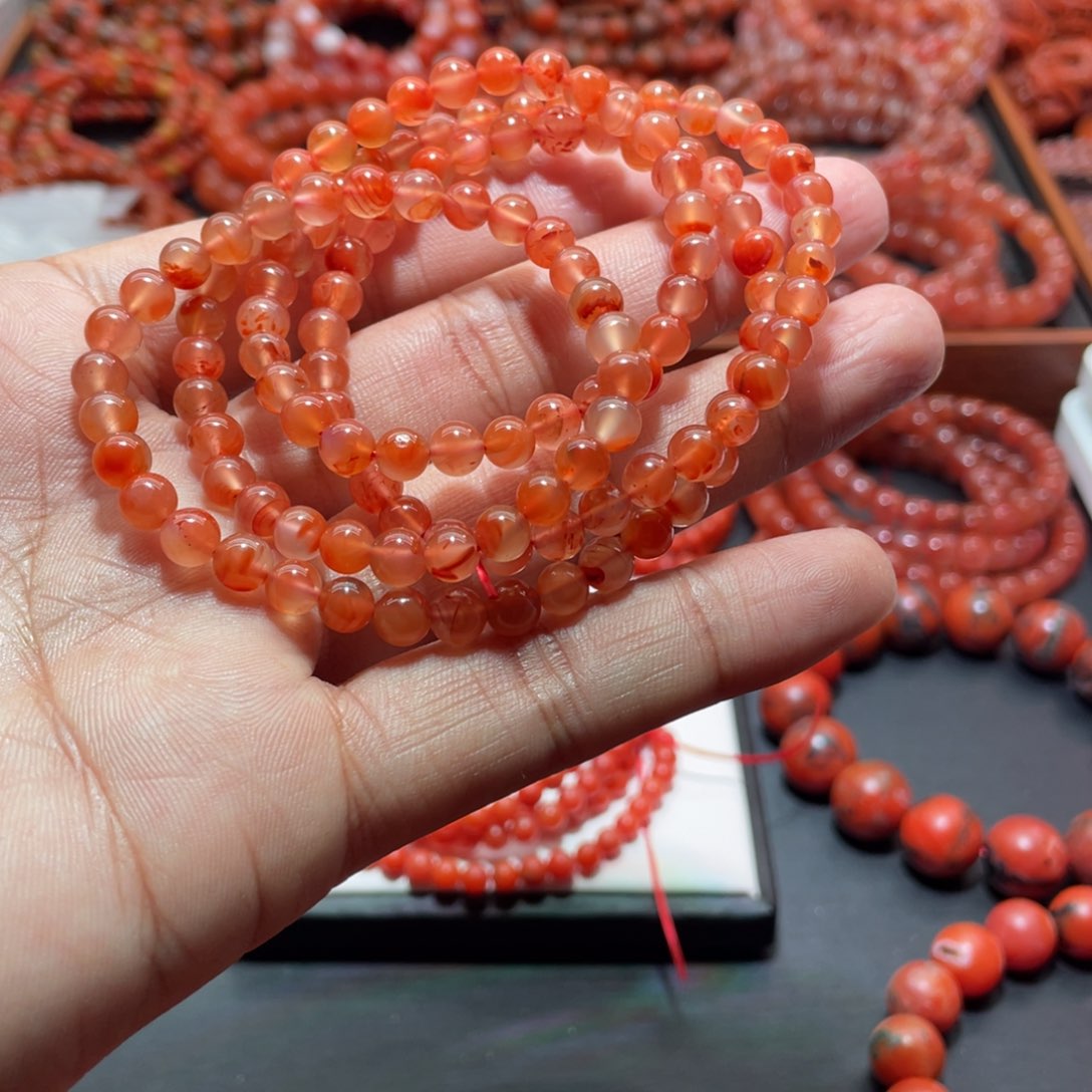 南红玛瑙手链未镶嵌