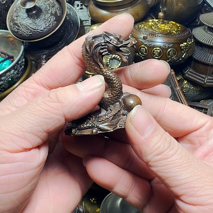 铜器摆件收收藏藏