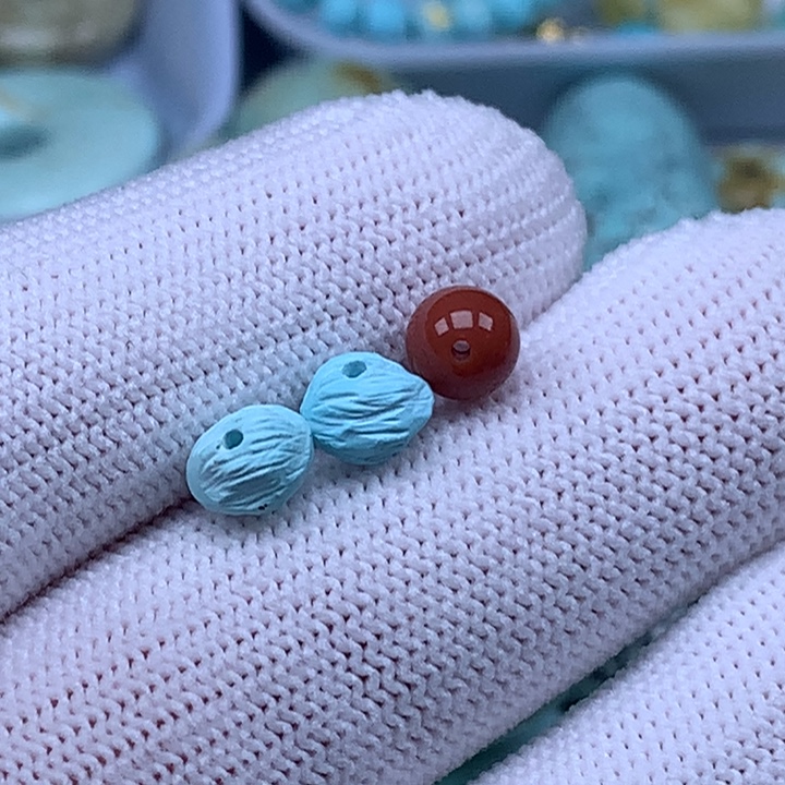 南红玛瑙未镶嵌珠宝奇石