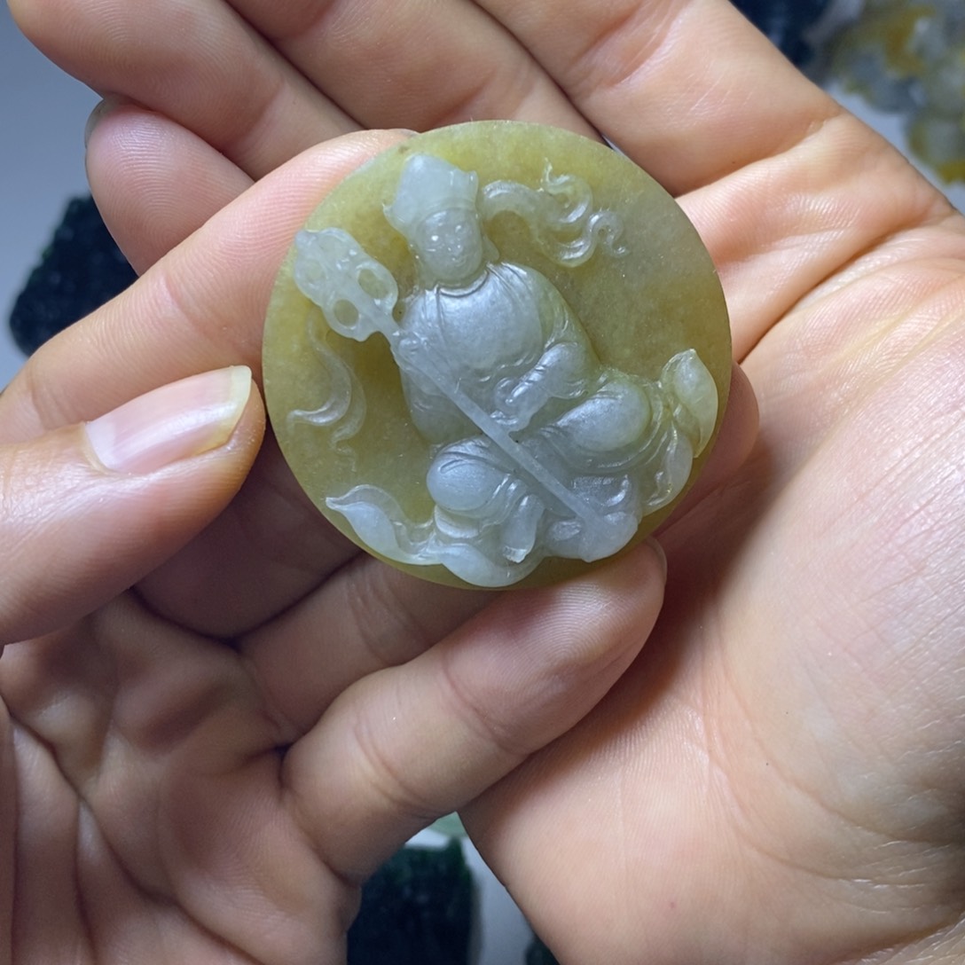 定制翡翠未镶嵌翡翠