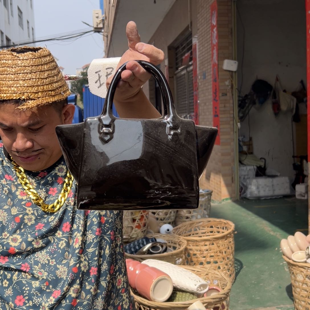 摆件180 号高中低温陶瓷工艺瓶（部分微瑕）