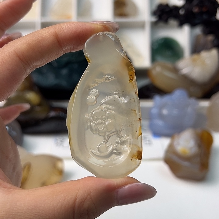 玛瑙/玉髓颈饰合金
