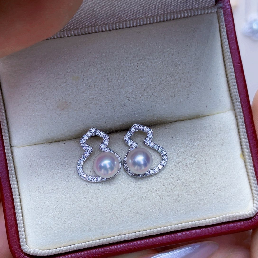 小***傲耳饰银S925镶嵌海水珍珠