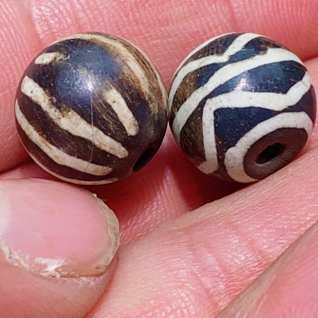 DIY琉璃明****9珠子的颜色是蓝色的