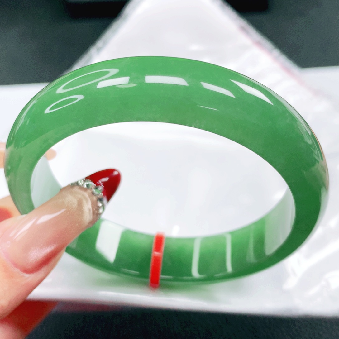 翡翠未镶嵌手镯58