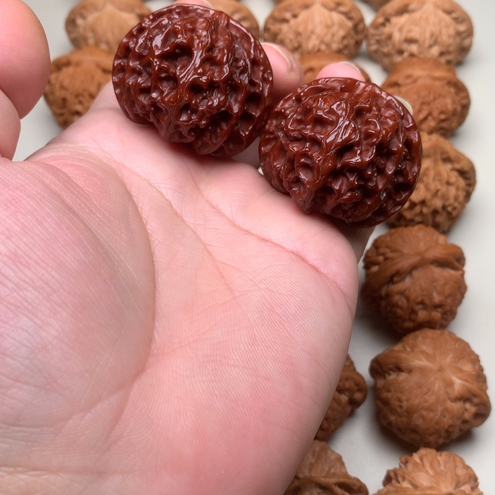 文玩核桃吊坠苹果43