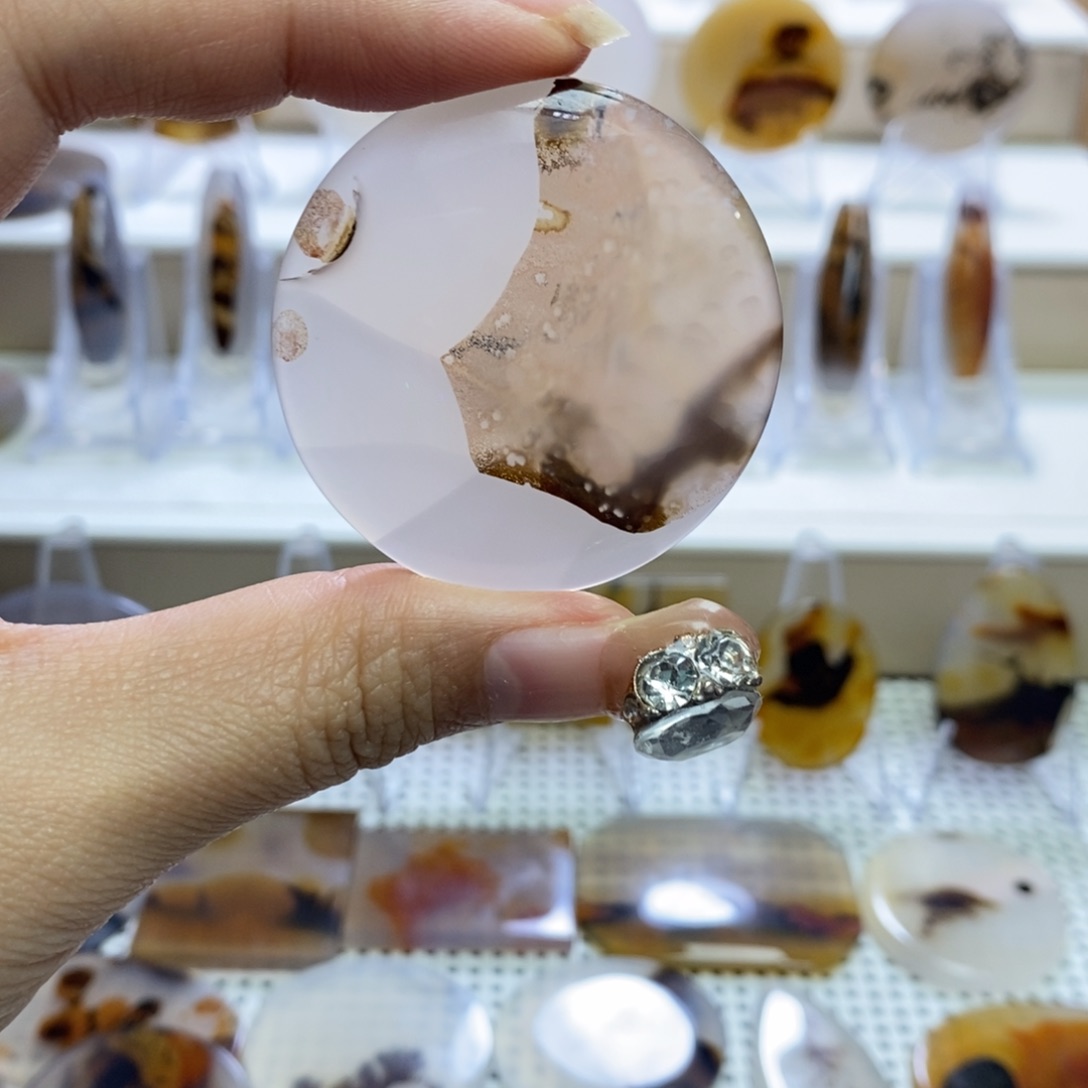 玛瑙/玉髓未镶嵌吊坠(不含链)