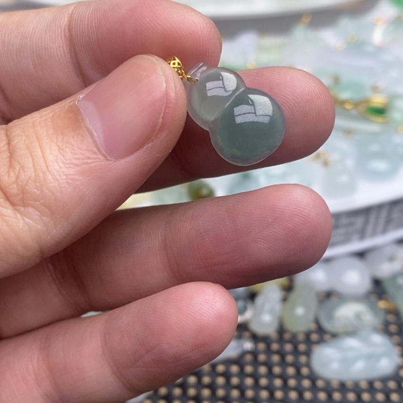 【闪购商品】翡翠18K金镶嵌吊坠(不含链)葫芦