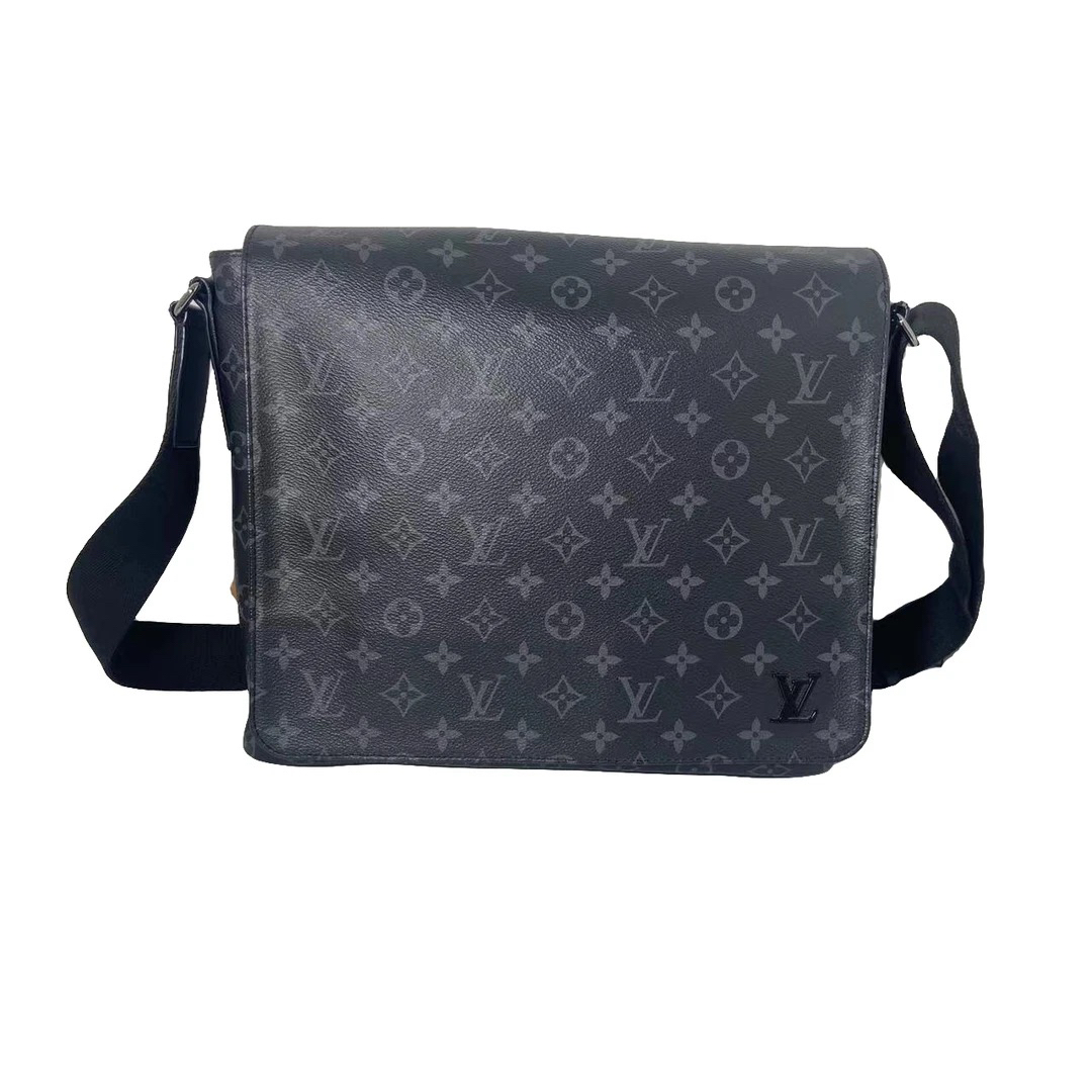 99新 LouisVuitton/路易威登 中号黑色老花翻盖芯片款斜挎包427