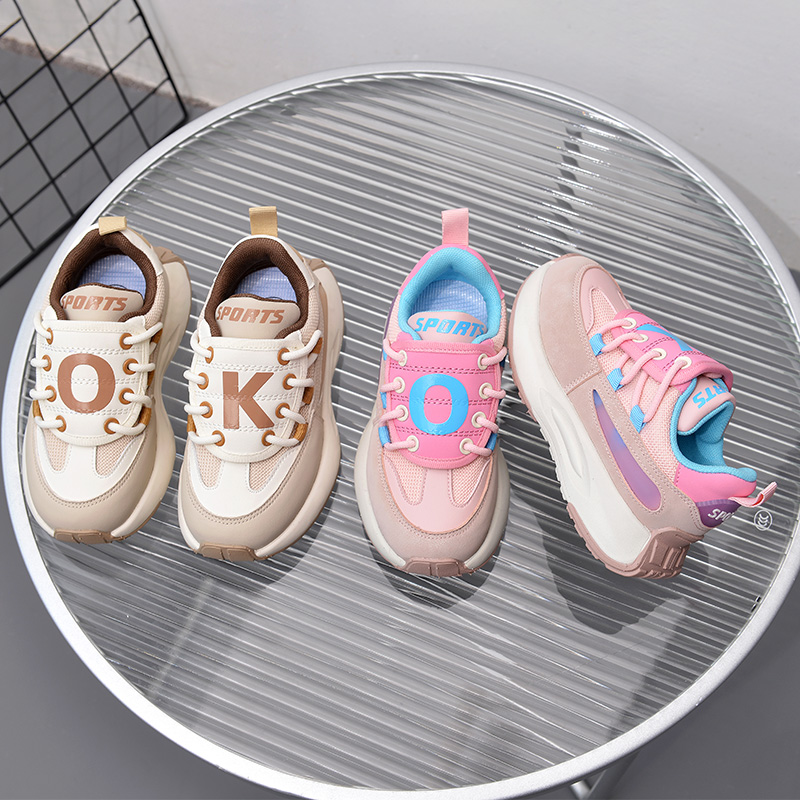 2025秋季新款儿童男童女童休闲阿甘运动百搭透气舒适老爹鞋