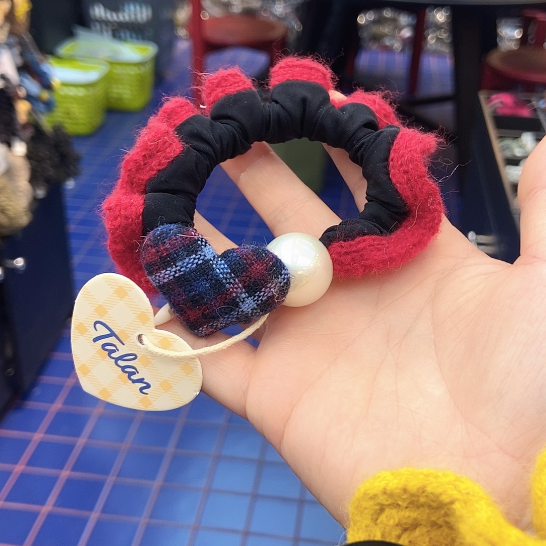 布艺非金属爱心格子面膜小发圈