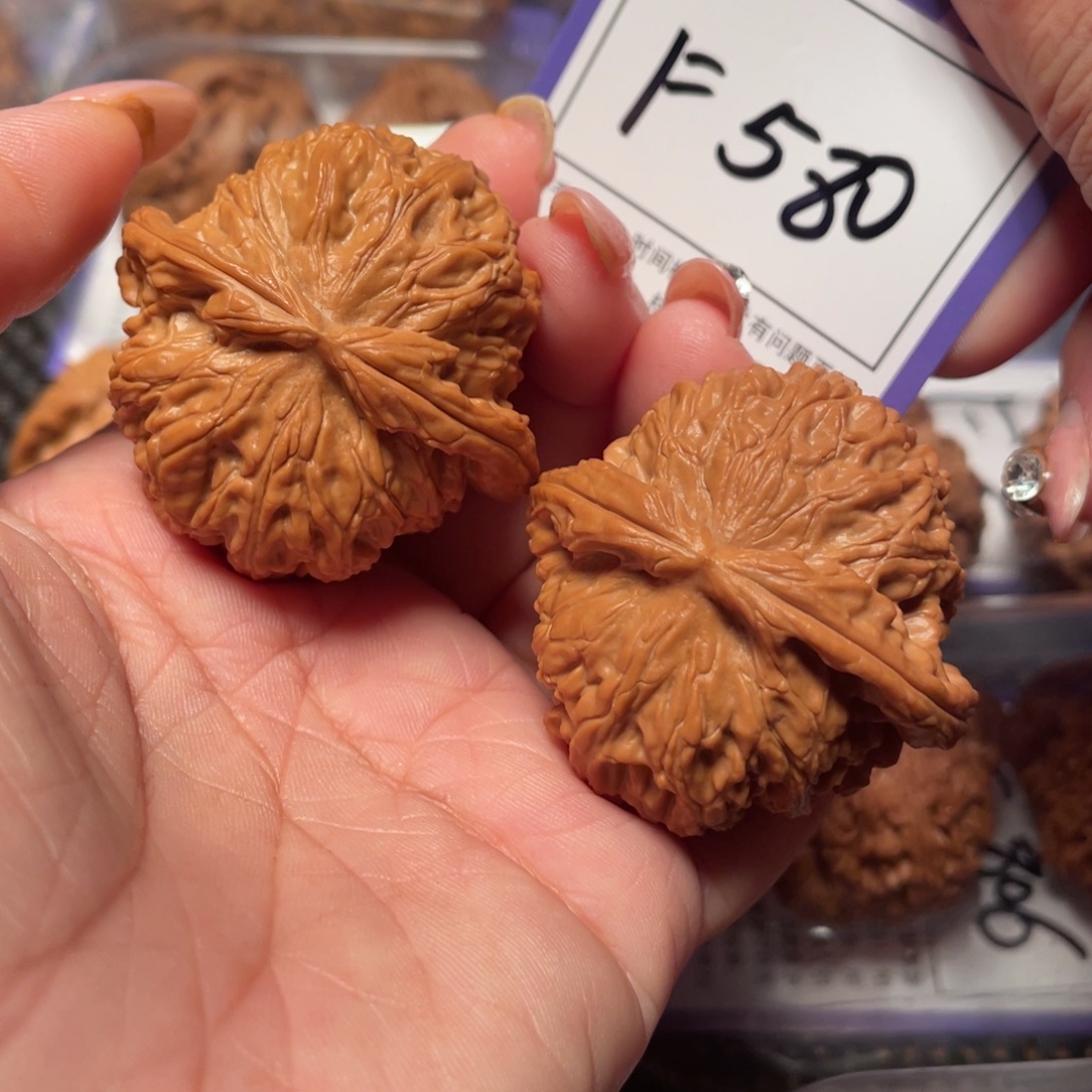 把件文玩核桃580号白狮子44