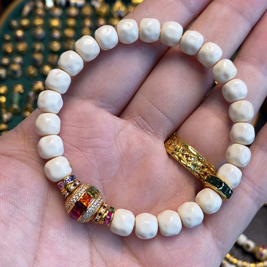 合成立方氧化锆手链足金镶嵌