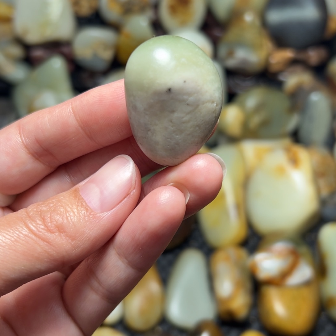 和田玉（青玉）A30未镶嵌