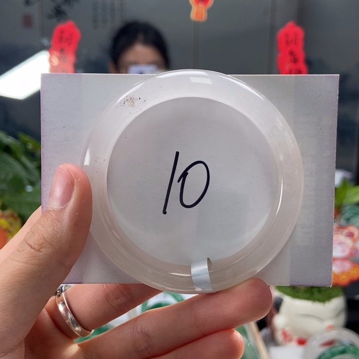 石英质玉手镯未镶嵌天然A货非洲翠手镯