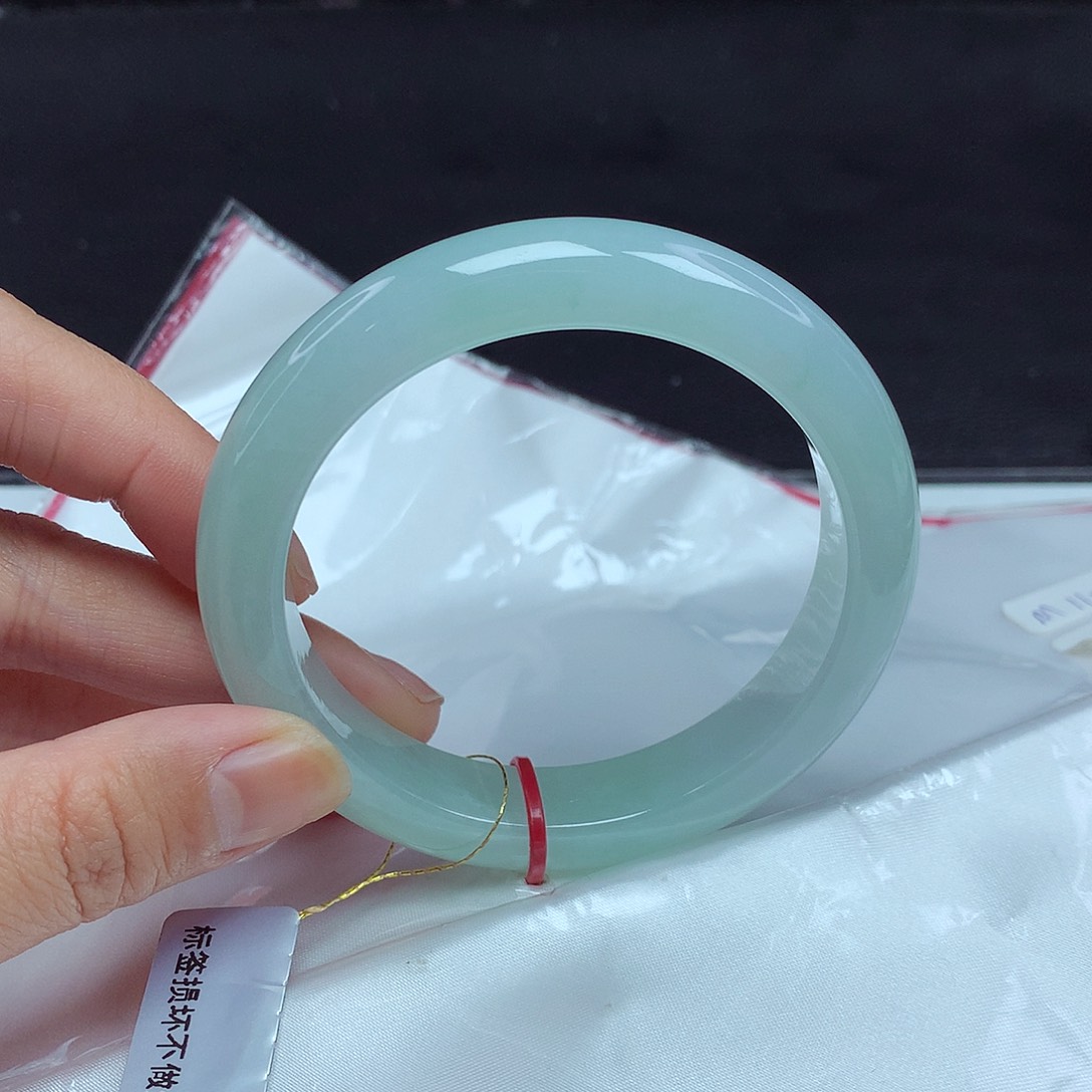 翡翠手镯未镶嵌58圈723