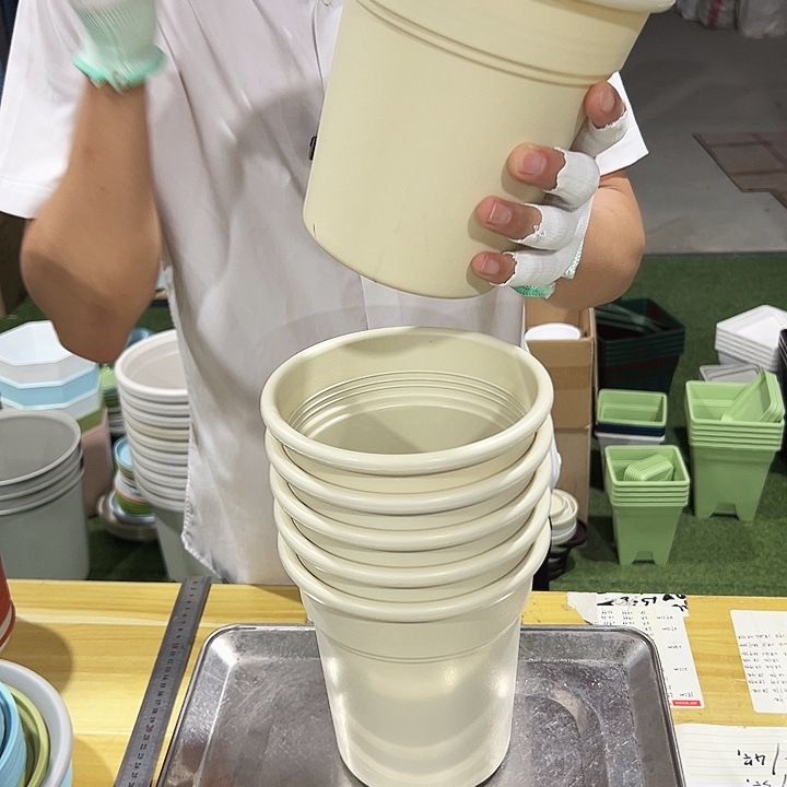 翻边口16.5高17.8米色无托6个