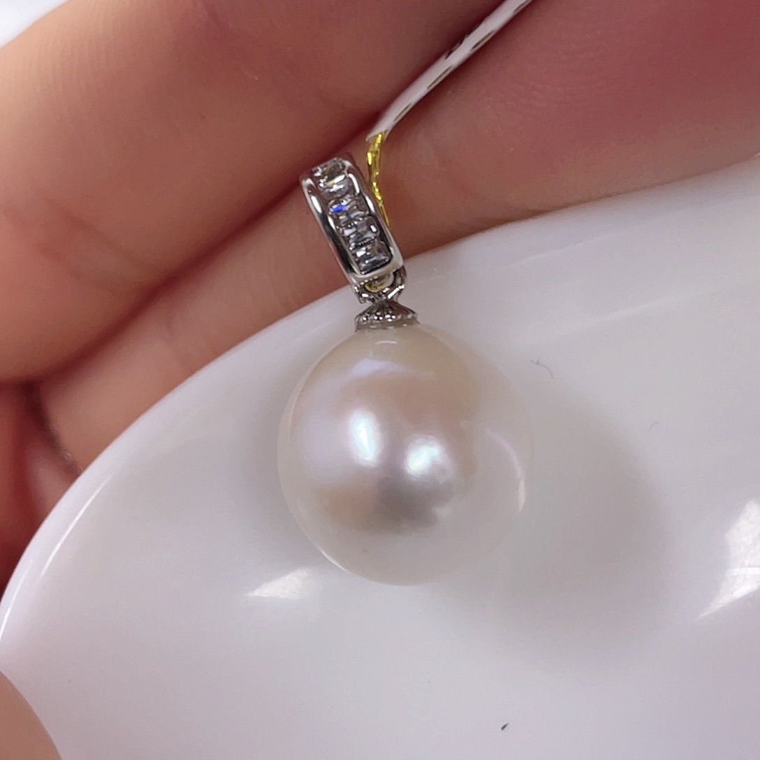 淡水珍珠未镶嵌吊坠(赠链)