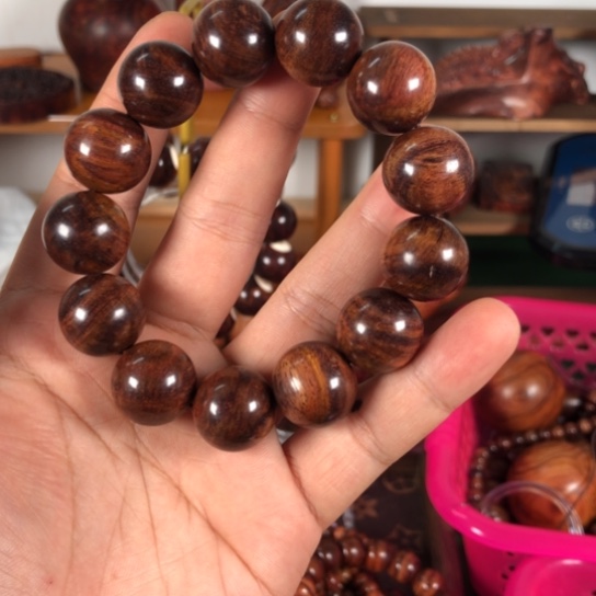 【闪购商品】手串/手链黄花梨/降香黄檀18