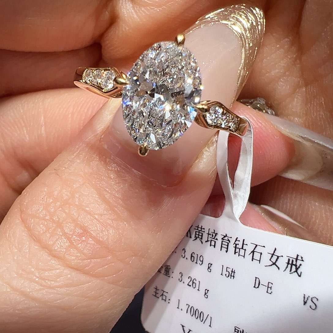 实验室培育钻石18K金镶嵌娉*@@00031492