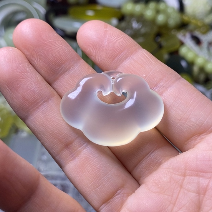 岫玉岫玉挂件未镶嵌