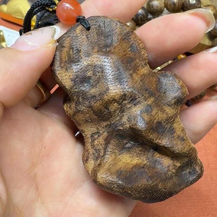 大叶紫檀（黑酸枝木类）