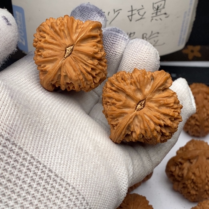 文玩核桃把件南疆石43