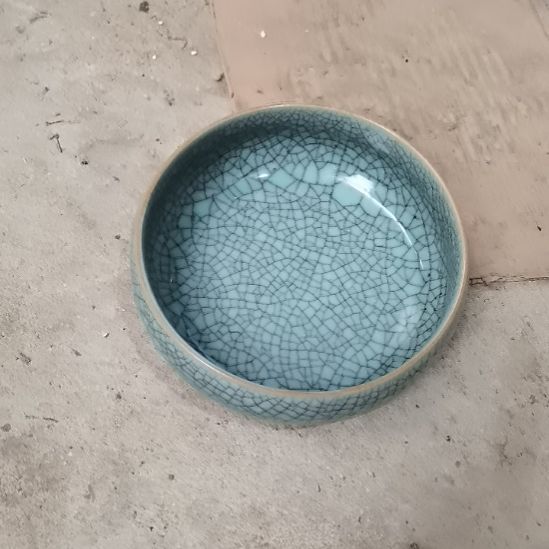 瓷片玩玩具枪毙吧热热的