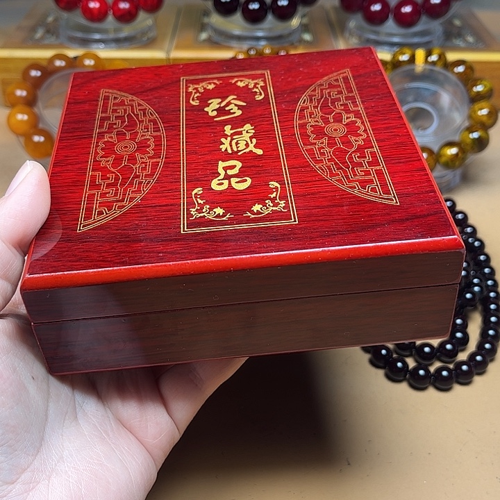 旅***步贝壳杉（血龙木）手串/手链