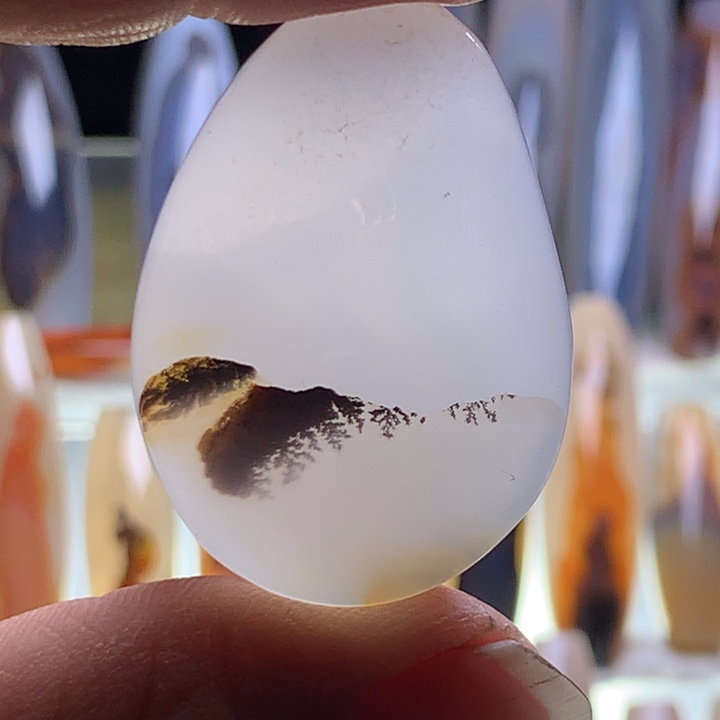 玛瑙/玉髓颈饰未镶嵌131