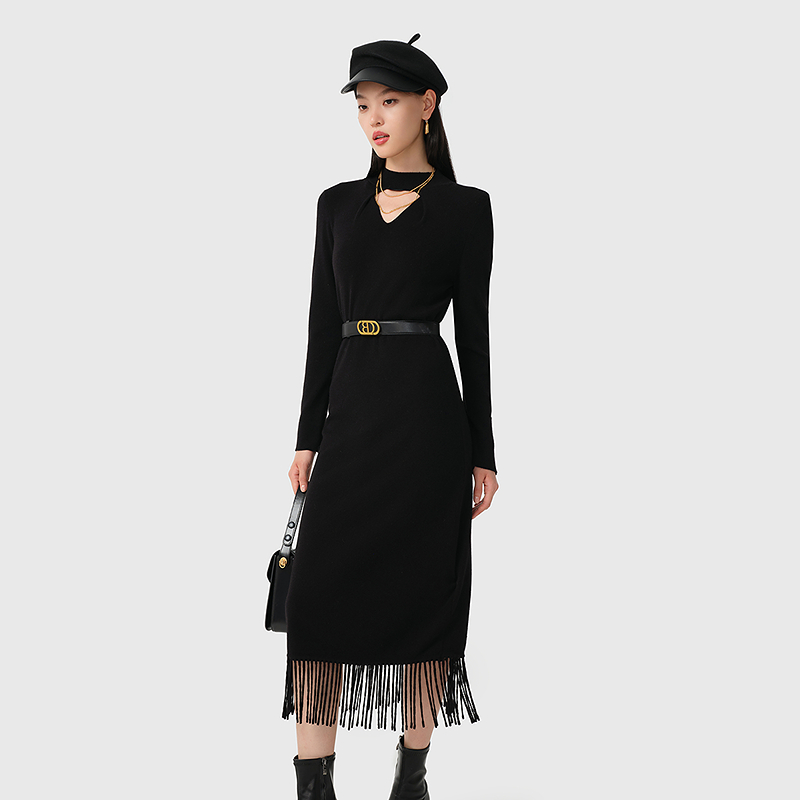 BADINA连衣裙144U132