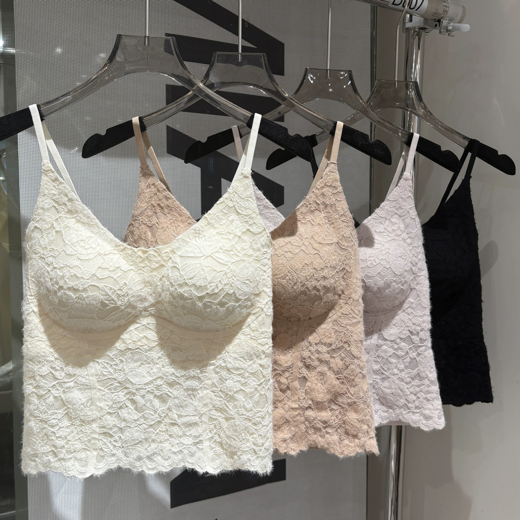 早春新品 8168蕾丝加厚杯美背女一体杯内搭纯欲复古蕾丝