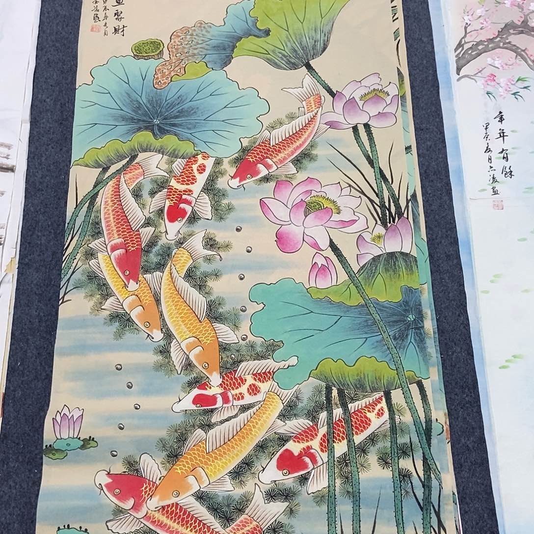 国画四尺九鱼聚财一副