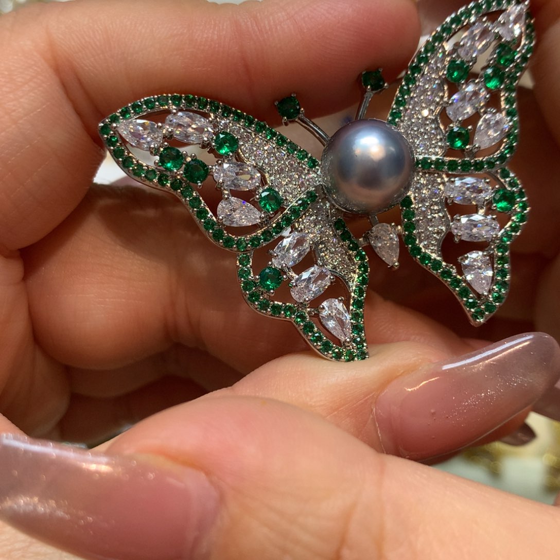 海水珍珠胸饰未镶嵌