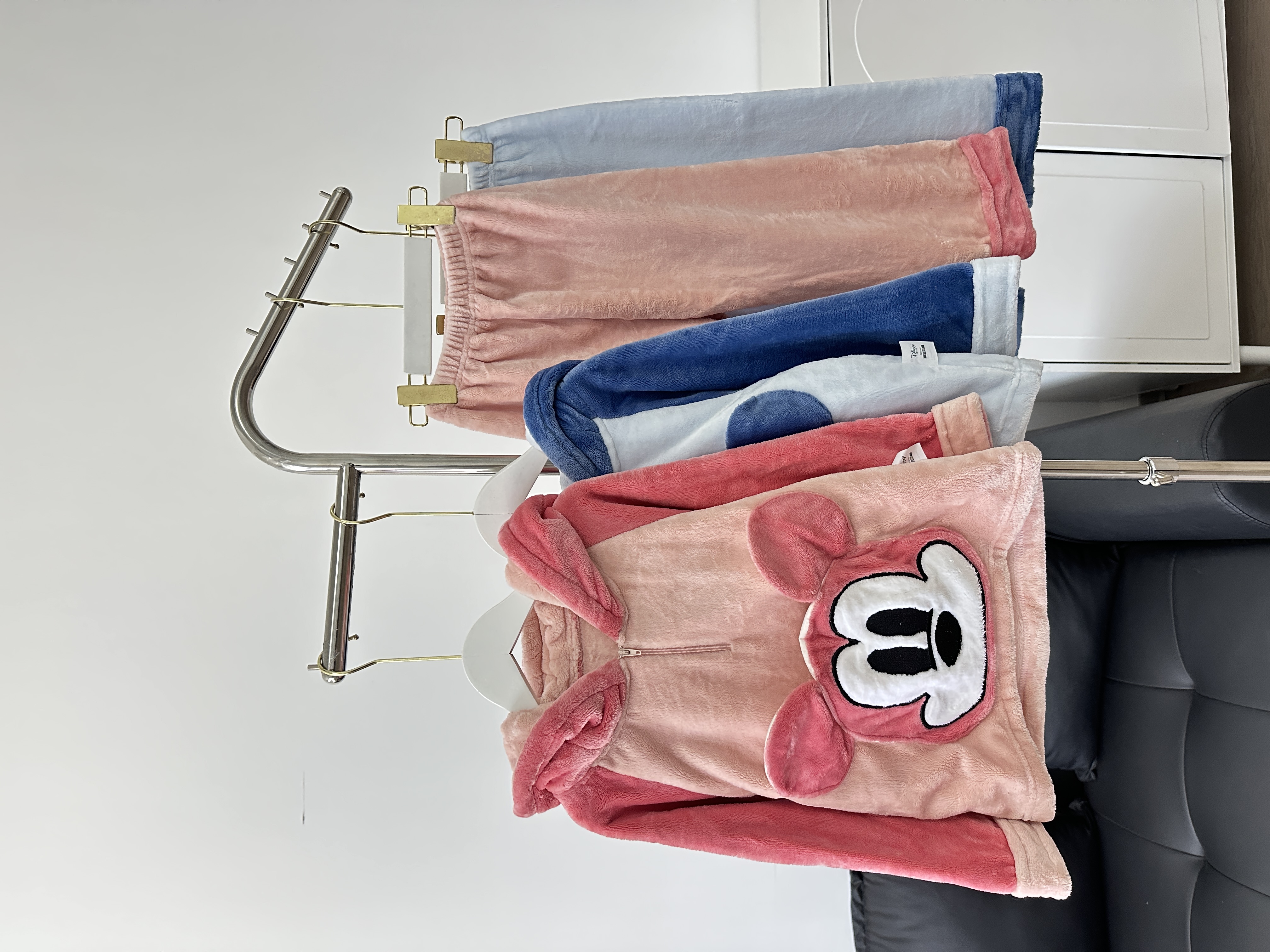 橙1890超可爱，可外穿儿童法兰绒连帽家居套装秋冬大米鼠