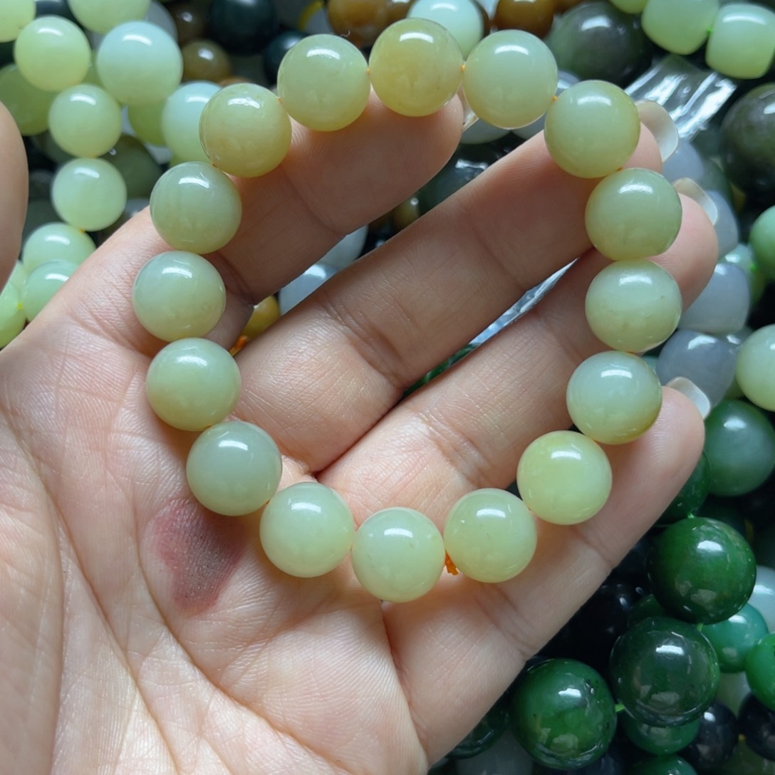 和田玉手链未镶嵌