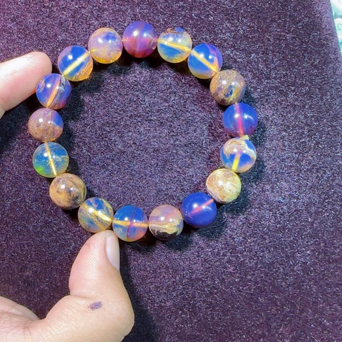 琥珀未镶嵌裸石琥珀