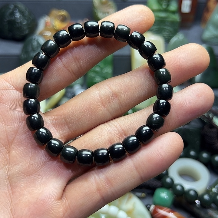 和田玉（青玉）未镶嵌手链