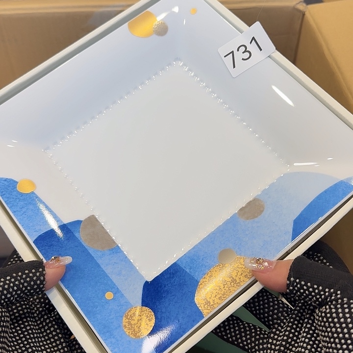 中古物品 默认微瑕很好看的盘子